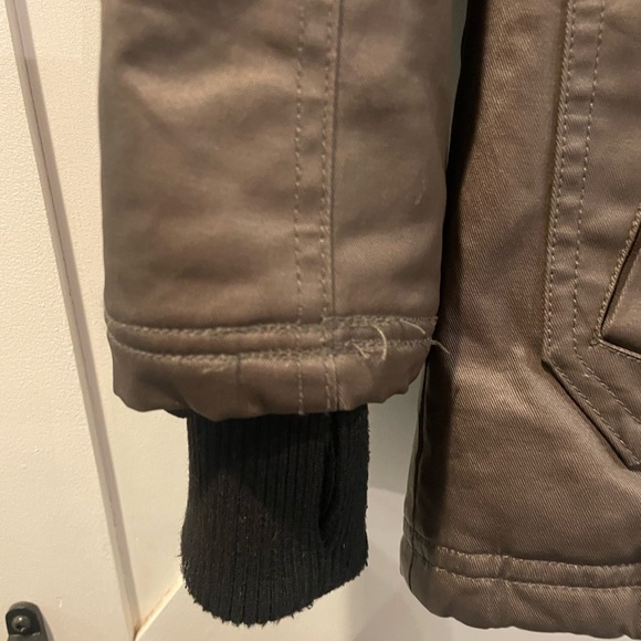 UGG Adirondack Parka Down Jacket - Picture 9 of 11